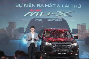 New mu-X của ISUZU chính thức ra mắt