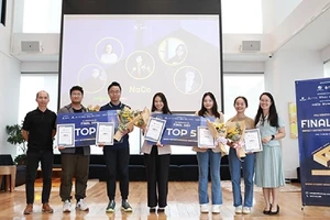 Top 5 ý tưởng khởi nghiệp xuất sắc IEB 2022 tại buổi chung kết cuộc thi