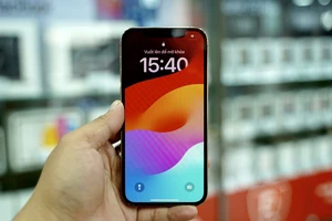 Khách hàng ưa chuộng iPhone Likenew (hàng đã qua sử dụng) vẫn chiếm tỷ lệ tương đối cao tại Việt Nam