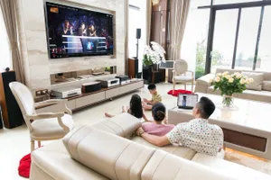 Sử dụng Internet của VNPT, các thiết bị kết nối Wifi của gia đình đều được đáp ứng mượt mà