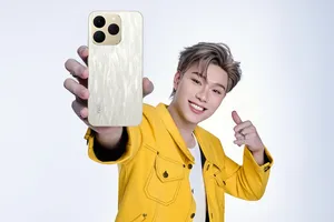Ca sĩ Dương Domic và realme 15 Series