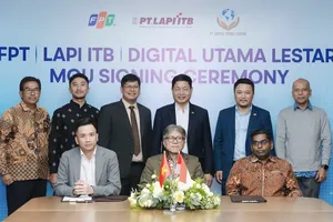 FPT cùng LAPI ITB và Digital Utama Lestari tại lễ ký kết.