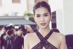 Bộ phản ứng ra sao về cách ăn mặc của Ngọc Trinh tại Cannes?