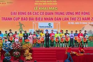 16 đội tranh tài tại Giải bóng đá các cơ quan Trung ương mở rộng