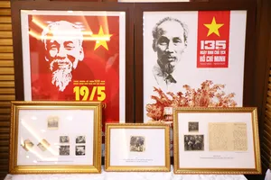 Bảo tàng Hồ Chí Minh tiếp nhận nhiều tài liệu, hiện vật quý về Bác Hồ 