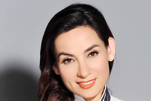 著名歌手菲絨病逝。