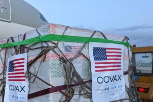 再有130萬劑輝瑞疫苗運抵越南