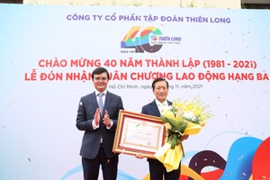 華人企業家古家壽榮獲三等勞動勳章