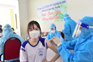 繼續為少年接種疫苗