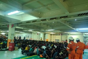 全部303人獲救，身體健康穩定。