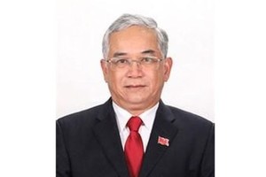 中央檢查委員會副主任阮文雄逝世