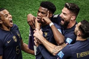 法國球員慶祝進球（圖源：互聯網） 