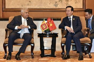 国家主席武文赏会见斯里兰卡总统。