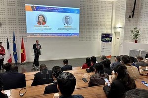 One Global Vietnam - La Francophonie 2024 现场。