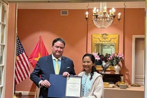 亚洲饼家为美国农业作贡献