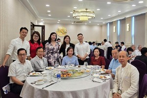 为华文教育工作再接再厉