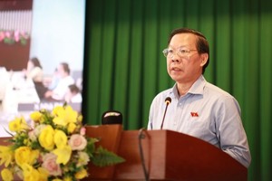 国会经济与财政委员会主任潘文迈。