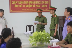 Kiên Giang: Bắt Giám đốc Trung tâm Đăng kiểm 68-01S