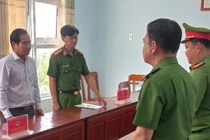 An Giang: Bắt cựu giám đốc Văn phòng đăng ký đất đai TP Long Xuyên