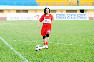 Ca sĩ Phương Thanh: “Tôi thích World Cup nhờ... Maradona”