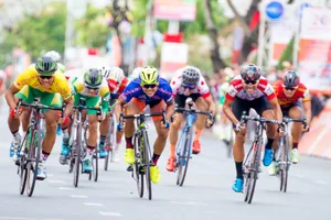 Cuộc đua xe đạp Cúp Truyền hình được tổ chức trở lại. 