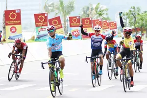 Lê Nguyệt Minh lần thứ 2 thắng chặng. 