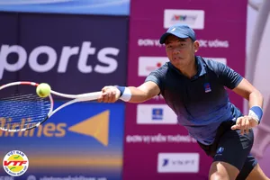 Lý Hoàng Nam lọt vào tứ kết