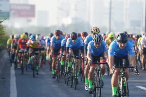 Các tay đua Đại Phú Thủ Đức có ngày thi đấu xuất sắc. ẢNH: Dũng Phương