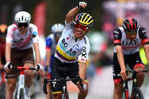 Aleksandr Vlasov lần đầu tiên đăng quang giải thuộc hệ thống UCI WorldTour 