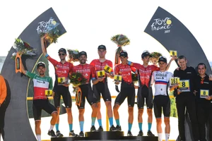 Đội Bahrain Victorious liên tục bị cảnh sát điều tra trước thềm Tour de France 2022