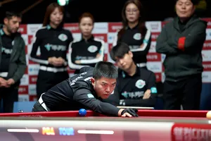 Nguyễn Quốc Nguyện đang chơi tốt cho Hana Card. Ảnh: Kim Young Hun