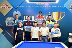 BTC trao giải cho các cơ thủ đoạt giải
