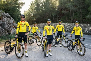 Visma-Lease a Bike xác nhận những cái tên đầu tiên tham dự Tour de France 2025