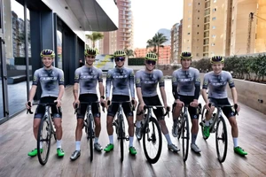 Q36.5 Pro Cycling loại bỏ toàn bộ tay đua châu Phi trong đội hình