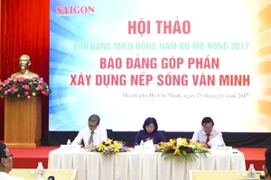 150 đại biểu tham dự hội thảo: Báo đảng góp phần xây dựng nếp sống văn minh