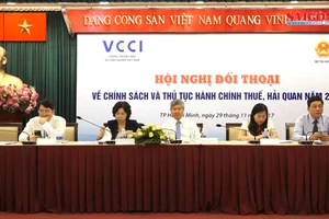 Giải đáp những thắc mắc cho DN trong lĩnh vực thuế và hải quan