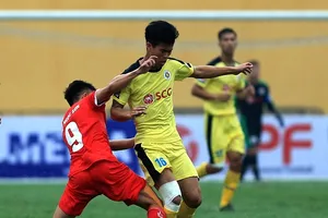 Hà Nội B có trận thắng lớn trước Bình Định. Ảnh: MINH HOÀNG