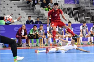 Đội tuyển futsal Việt Nam trong cuộc so tài cùng đội tuyển Trung Quốc ở giải năm ngoái