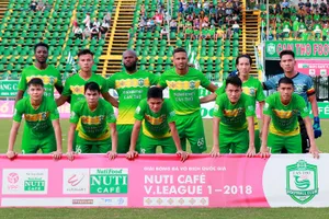 Cần Thơ hiện đang rơi xuống cuối bảng xếp hạng sau vòng 20. Ảnh: DƯƠNG THU