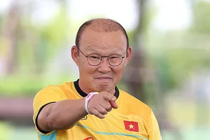 Ông Park Hang-seo cần sự trợ giúp từ truyền thông để tránh lộ thông tin. Ảnh: MINH HOÀNG