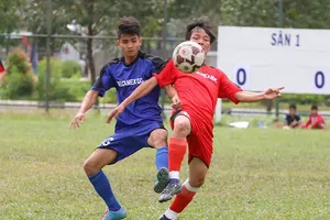 Từ hơn 150 đội tham dự, giải đã xác định 4 cái tên mạnh nhất mùa bóng năm nay. Ảnh: THANH VIỆT