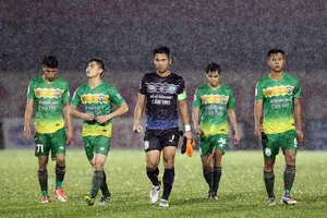 Cần Thơ khó tránh khỏi suất xuống hạng mùa này. Ảnh: DŨNG PHƯƠNG