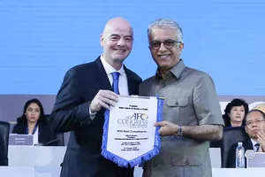 Chủ tịch FIFA Gianni Infantino và Chủ tịch AFC Shaikh Salman bin Ebrahim Al Khalifa. Ảnh: Đoàn Nhật