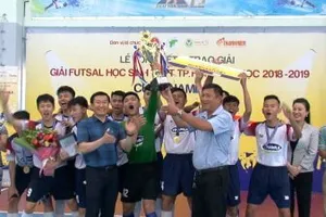 Trường Năng khiếu TDTT bảo vệ thành công ngôi vô địch