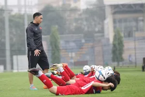 Đội tuyển nữ U19 Việt Nam chuẩn bị dự giải Jenesys. Ảnh: Đoàn Nhật