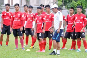 Đội hạng nhì Long An. Ảnh: ANH TUẤN