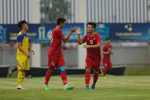 Việt Cường ghi bàn thắng duy nhất của trận đấu. Ảnh: MINH HOÀNG