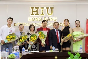 Cuộc thi Ngôi sao Fitness sinh viên TPHCM mở rộng 2020 lần 2 đã được khởi động vào sáng 15-10. Ảnh: Anh Trần