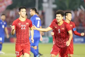 Tiến Linh, tác giả 2 bàn thắng giúp Việt Nam tiễn Thái Lan về nước sớm ở SEA Games 30. Ảnh: DŨNG PHƯƠNG