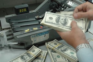 Remittances to HCMC reach US$3.45 billion in eight months